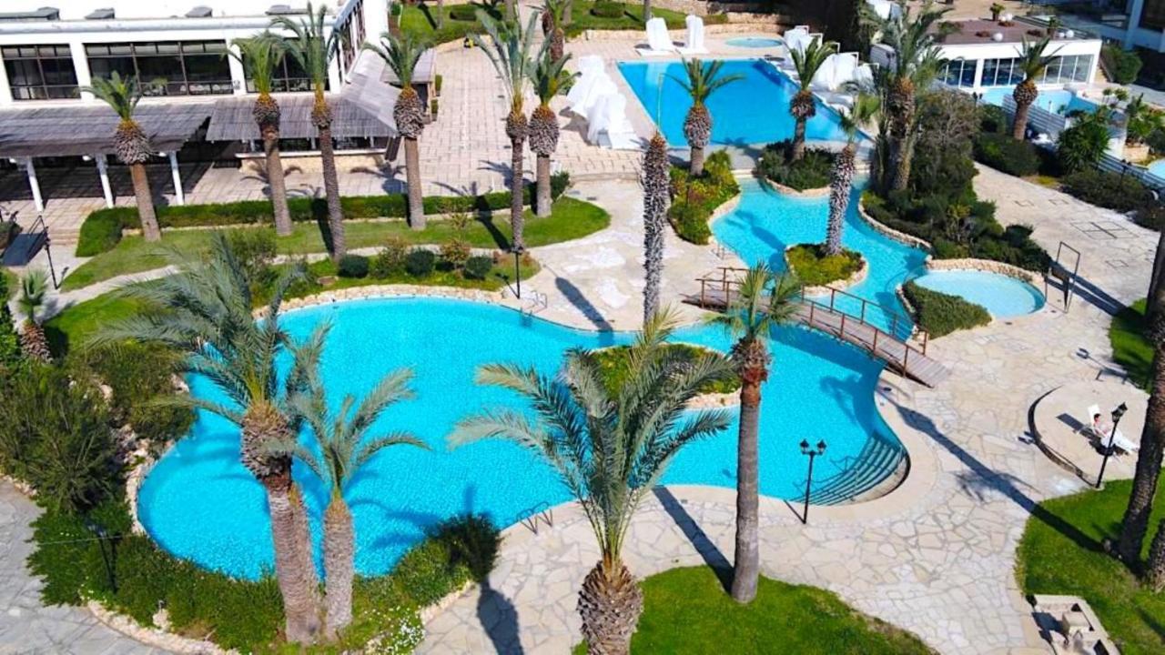 Sandy Beach Hotel & Spa - Ex Sentido Larnaca Exterior photo